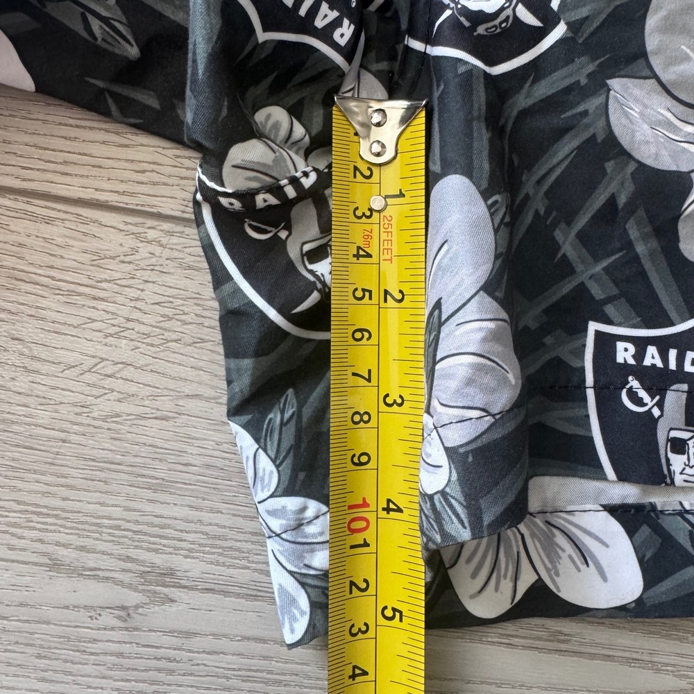 NFL Team Apparel Las Vegas Raiders Floral Hibiscus Swim Trunks Mens 2XL Black - Picture 7 of 9